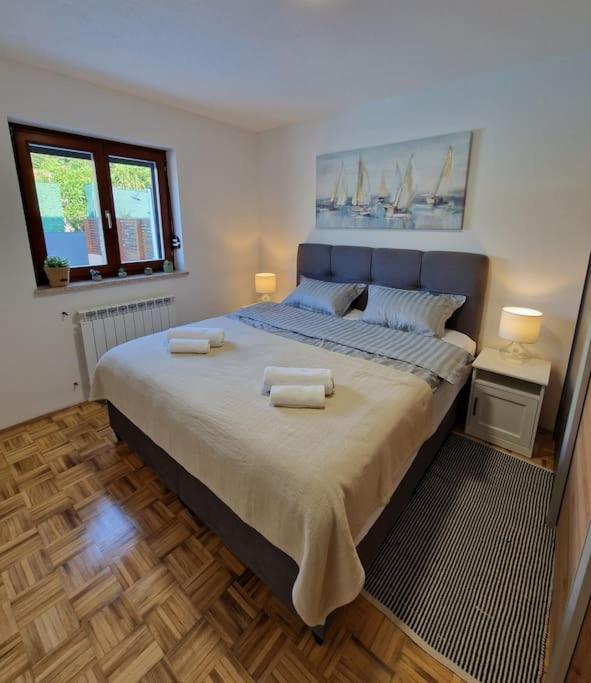 Villa Castanea - Kuca Za Odmor S Bazenom Kukci Exteriér fotografie