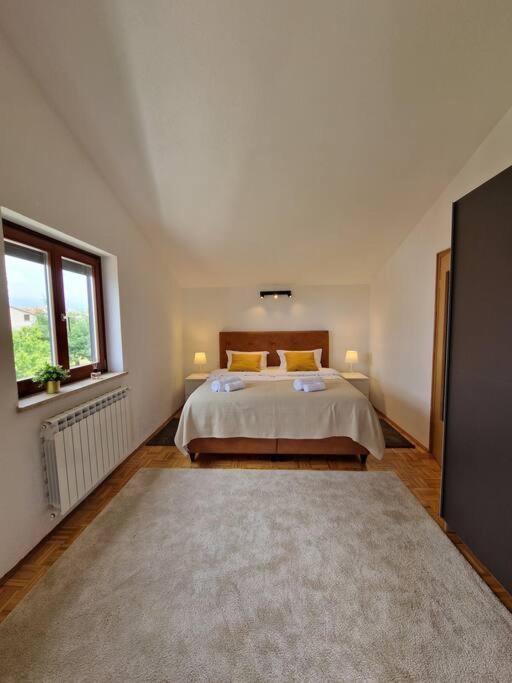 Villa Castanea - Kuca Za Odmor S Bazenom Kukci Exteriér fotografie